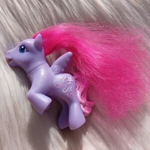 My Little Pony Starsong Purple Pink Hair McDonald's Happy Meal Toy Horse 2008